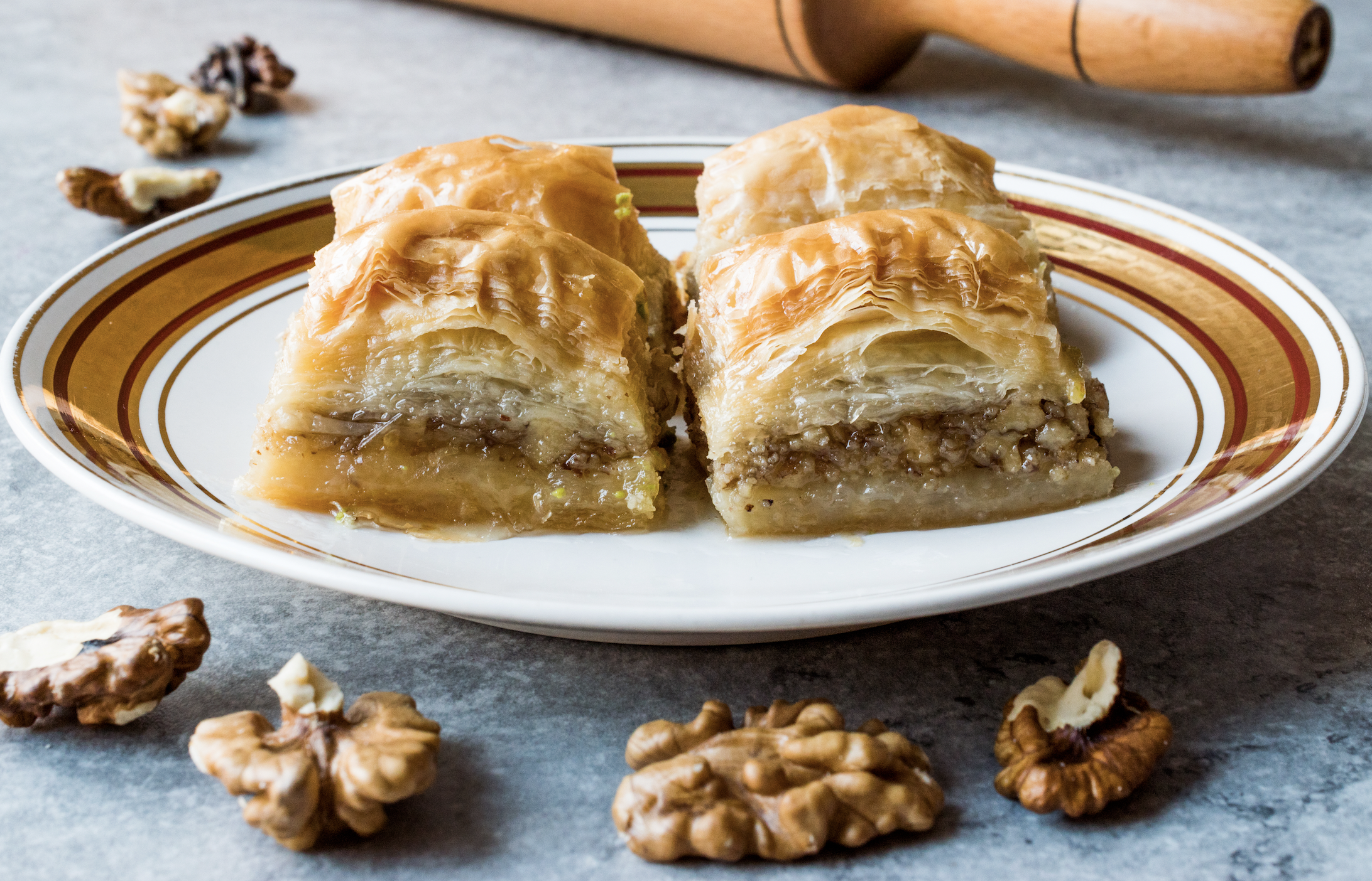 Annemin Ev Baklavası Tarifi