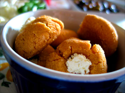 tarçınlı kek ve vertika