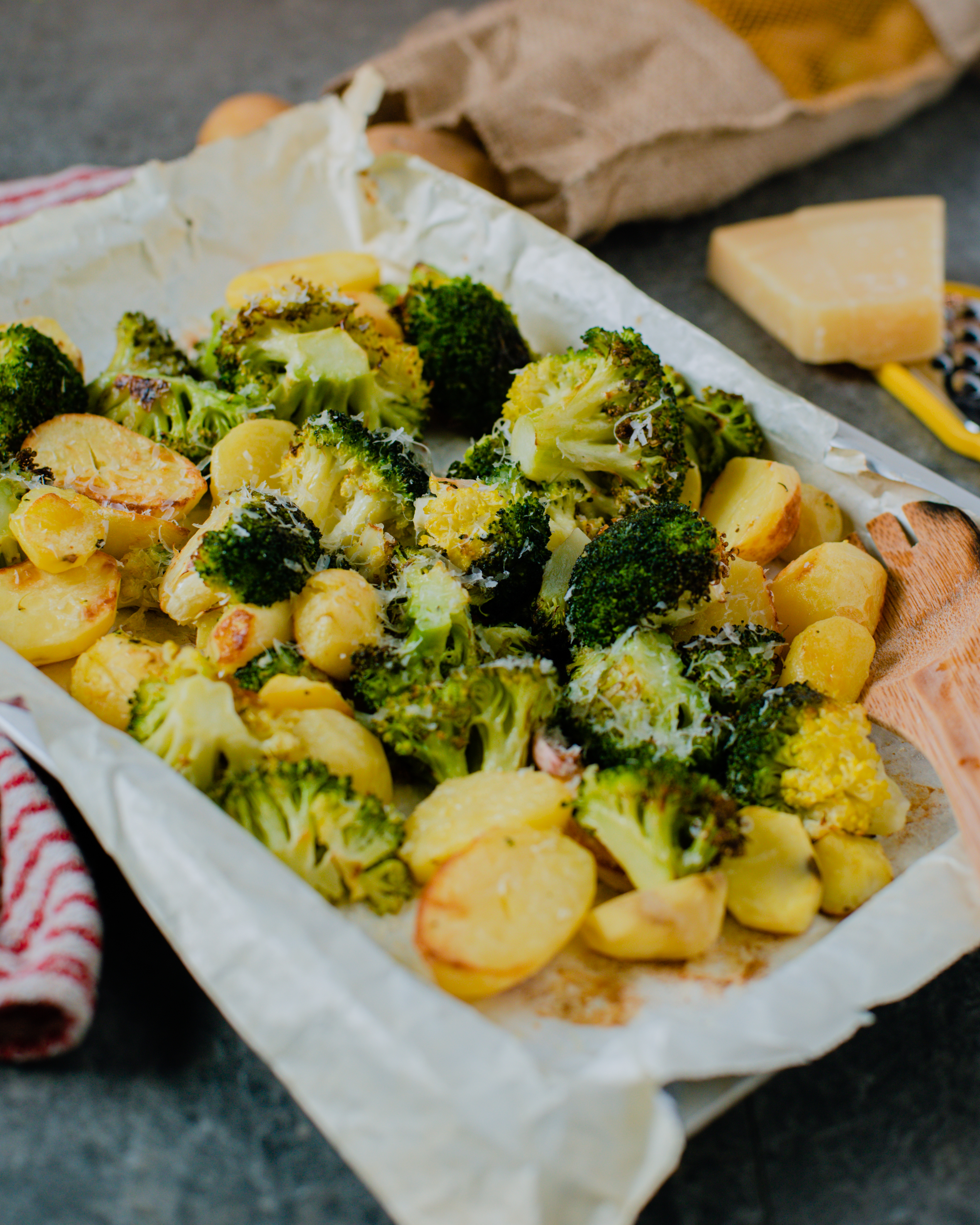 Fırında Patatesli Brokoli