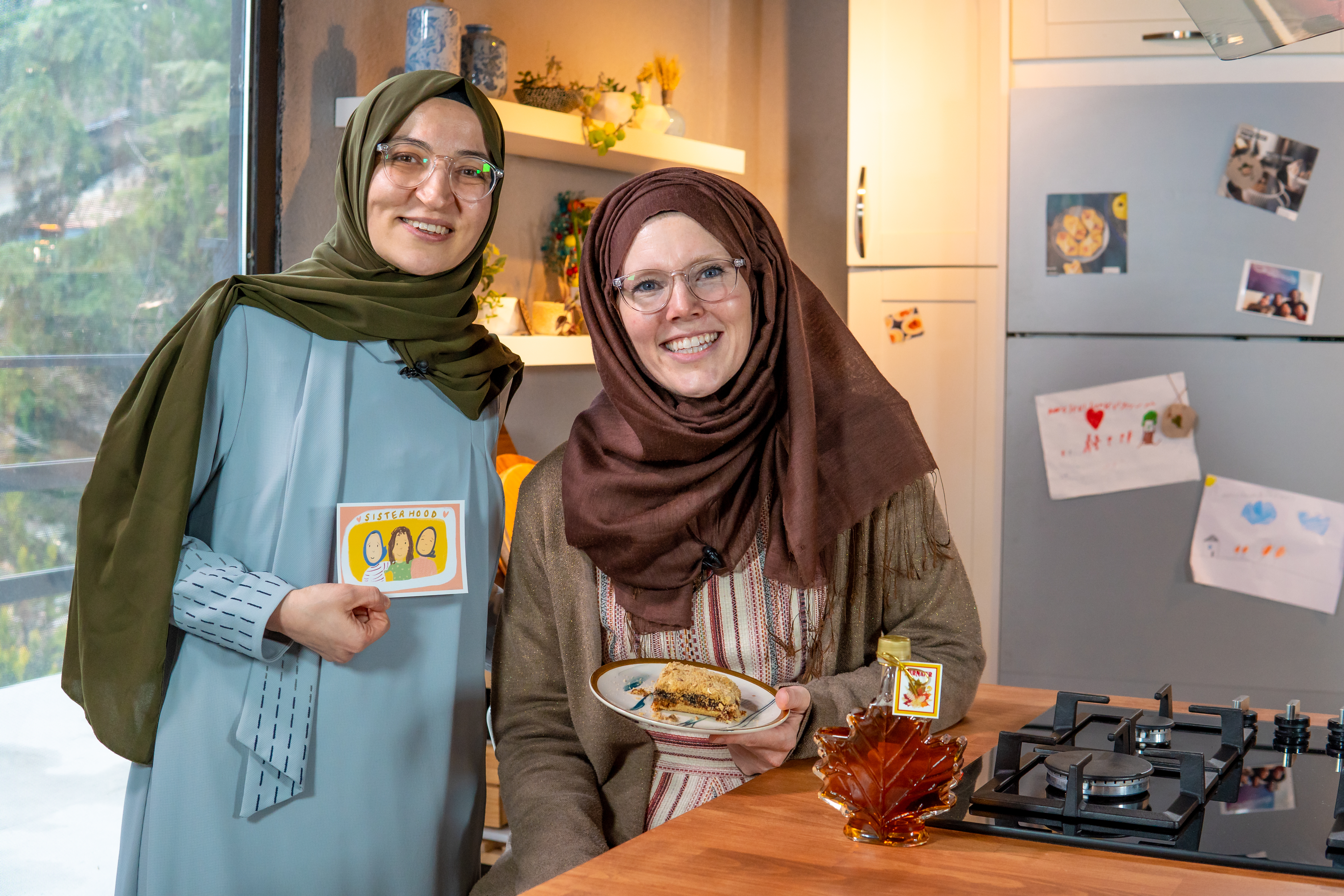 Jenny Molendyk Divleli ile Hurma Dilimleri