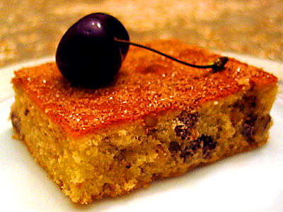 cevizli ıslak kek ve kıymalı poğaça